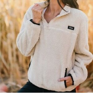 Zyia Active Teddy Cozy Cream Fleece Pullover